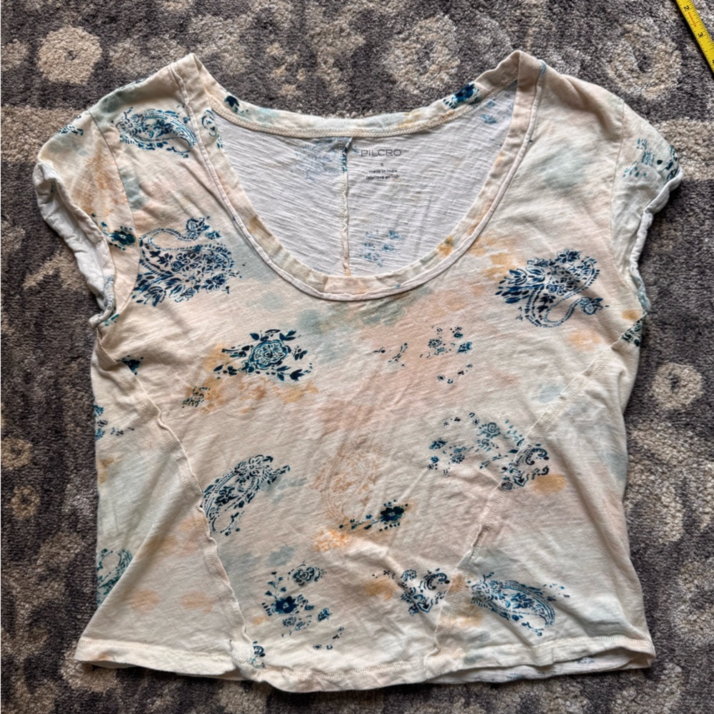 Pilcro Cream and Blue Floral Short Sleeve Top